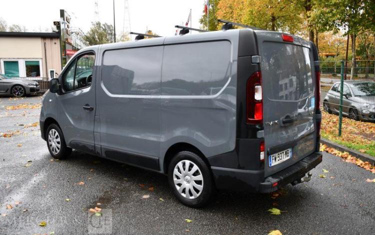 RENAULT TRAFIC GCF L1H1 1200 DCI 120 GRIS FW-937-MB