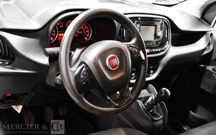 FIAT DOBLO 1,6 MJTD 105CH PRO LOUNGE BLANC FX-052-ZL