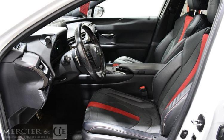 LEXUS UX BLANC FX-114-TB