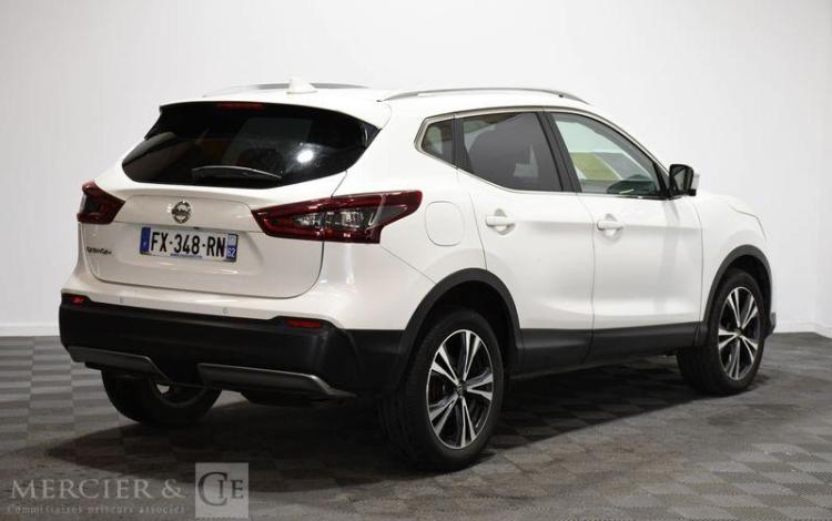 NISSAN QASQHAI DCI 115 DCT N-CONNECTA BLANC FX-348-RN