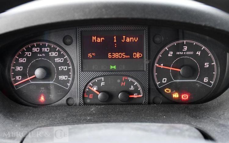 CITROEN JUMPER 2,2 HDI 120 33 L2H2 CLUB BLANC FX-443-BA