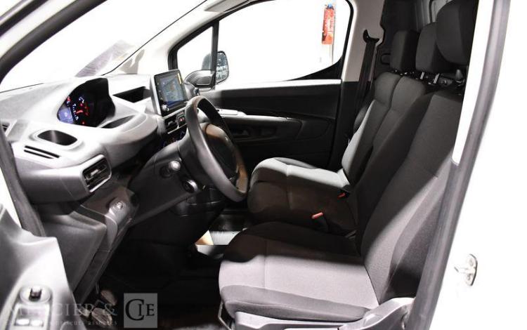 PEUGEOT PARTNER PREMIUM STANDARD 650 kg BLUEHDI BLANC FX-742-ZW