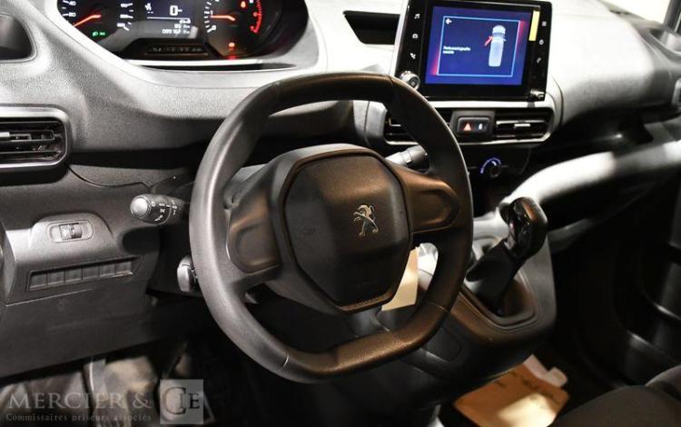 PEUGEOT PARTNER PREMIUM STANDARD 650 kg BLUEHDI BLANC FX-742-ZW
