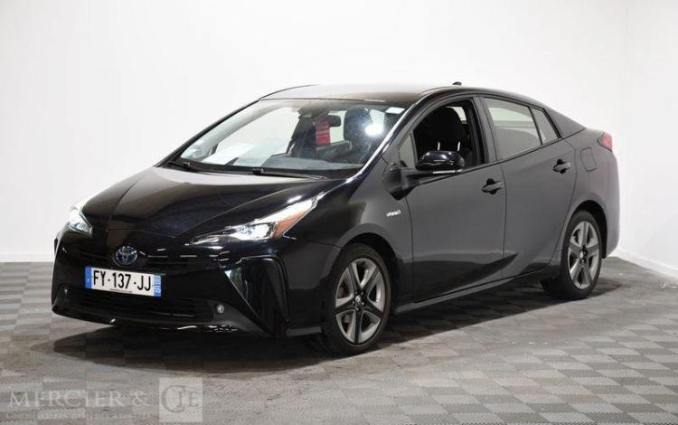 TOYOTA PRIUS NOIR FY-137-JJ