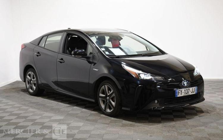 TOYOTA PRIUS NOIR FY-137-JJ
