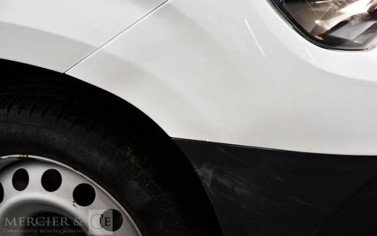 OPEL Combo L2H1 BLANC FY-710-SE