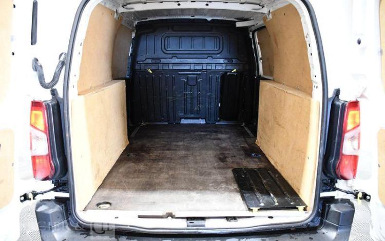 OPEL Combo L2H1 BLANC FY-710-SE