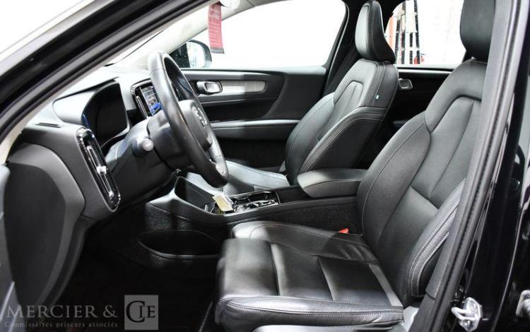 VOLVO XC40 1.5 T4 211H 130 RECHARGE PHEV INSCRIPTION LUXE 2WD DCT BVA NOIR FZ-636-FG