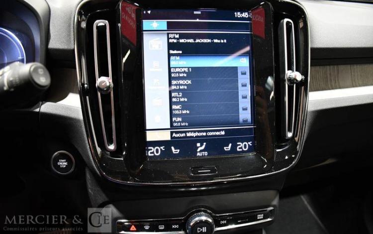 VOLVO XC40 1.5 T4 211H 130 RECHARGE PHEV INSCRIPTION LUXE 2WD DCT BVA NOIR FZ-636-FG