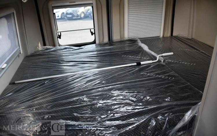 CROSSCAMP CAMPING CAR CAMPER VAN FULL 600  G025772