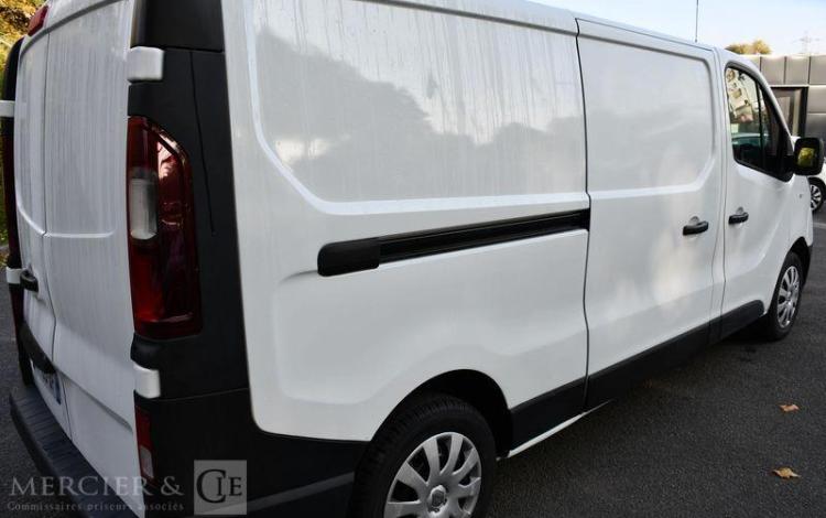 RENAULT TRAFIC 2.0 DCI 120 1T3 L2H1 GRAND-CONFORT BLANC GA-135-VF