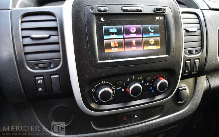 RENAULT TRAFIC 2.0 DCI 120 1T3 L2H1 GRAND-CONFORT BLANC GA-135-VF