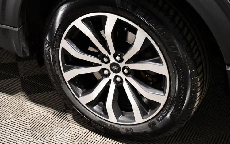 FORD EXPLORER 3.0 ECOBOOS 457H 355 HYBRID PHEV 13.6KWH ST-LINE PARALLEL I-AWD 4X4 BVA NOIR GA-225-XC