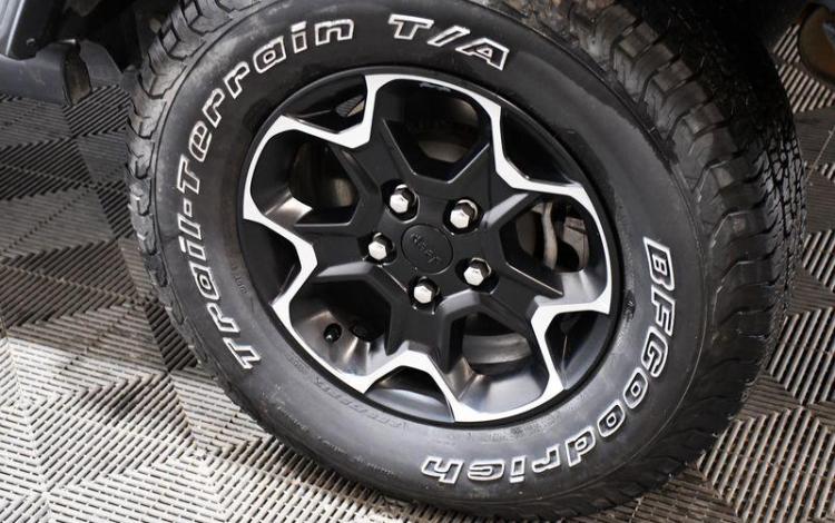 JEEP WRANGLER BLANC GA-348-DB