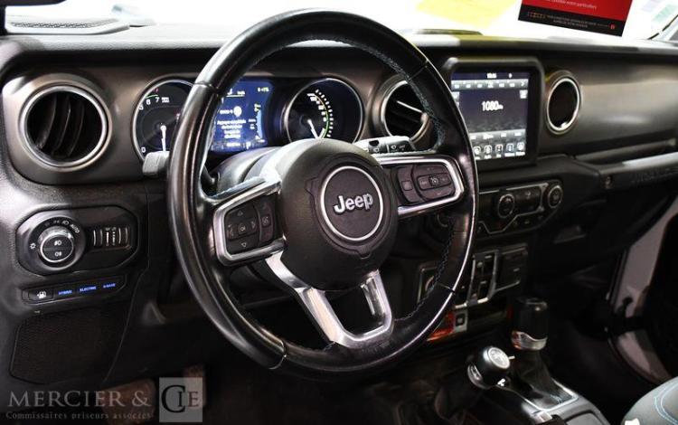 JEEP WRANGLER BLANC GA-348-DB