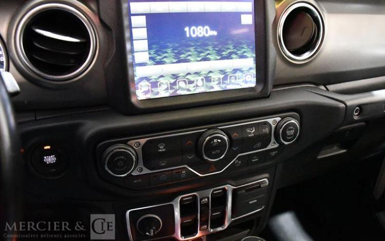 JEEP WRANGLER BLANC GA-348-DB