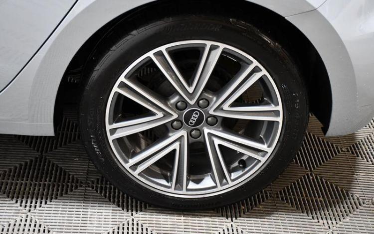 AUDI A1 SPORTBACK GRIS GB-295-XS