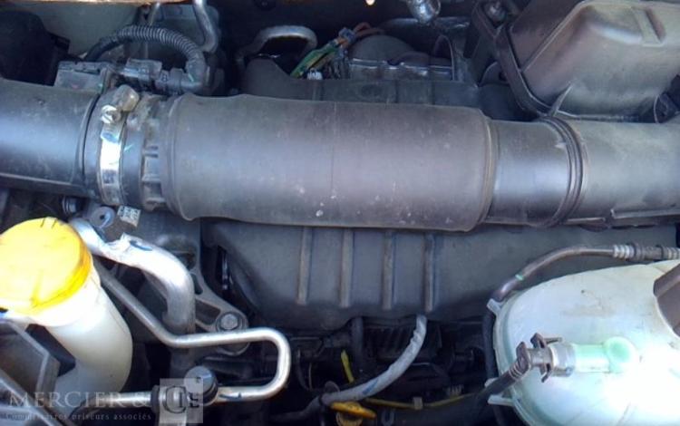 RENAULT TRAFIC L1H1 1T0 2,0 DCI 120CH GD CONFORT BLANC GB-541-AD