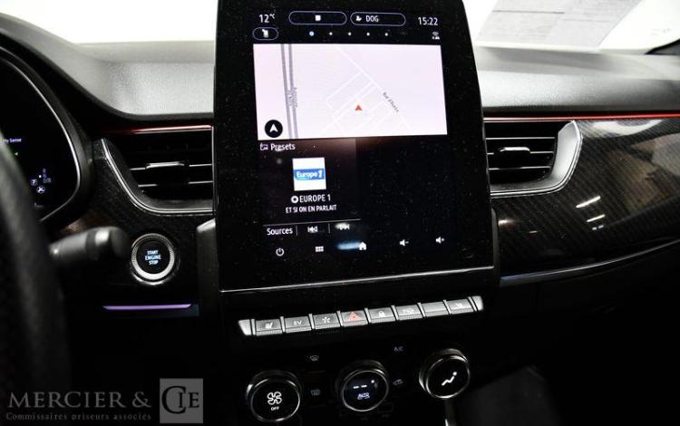 RENAULT ARKANA RS LINE E-TECH HYBRIDE 145 GRIS GC-041-QL