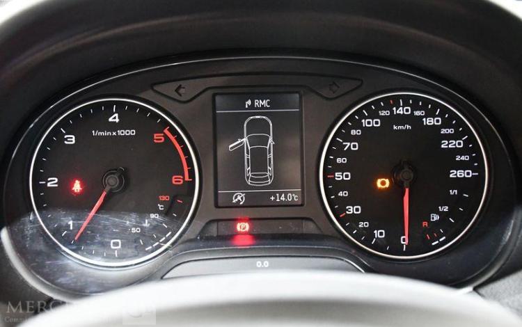 AUDI A3 SPORTBACK 1.6 TDI 105 ATTRACTION NOIR GC-283-BQ
