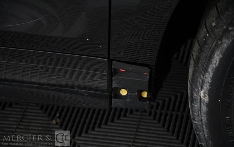 LAND ROVER EVOQUE NOIR GC-539-CM