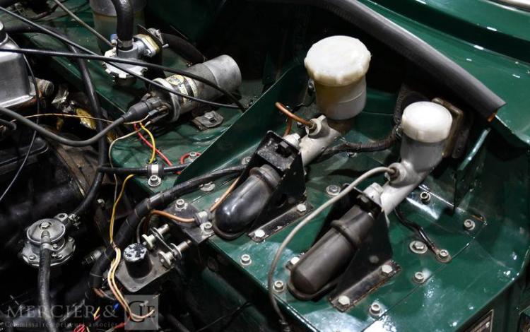 TRIUMPH SPITFIRE  GE-307-GK