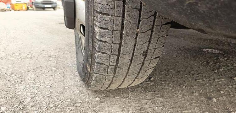IVECO DAILY VI 35C16 2,3 D 16V HI – MATIC 156 CV – BOITE AUTO – DIESEL – 263107 KMS BLANC GE-649-AB