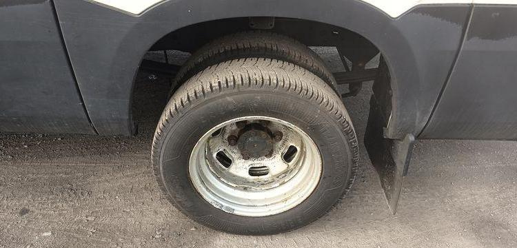IVECO DAILY VI 35C14 2,3 D 16V HI-MATIC 156 CV – BOITE AUTO – DIESEL – 119802 KMS BLANC GE-767-AB