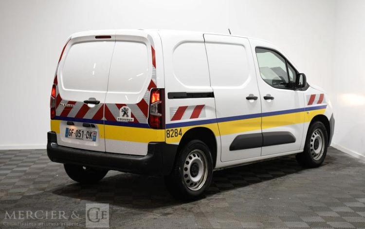 PEUGEOT PARTNER STD 100CH GRIP BLANC GF-051-DK