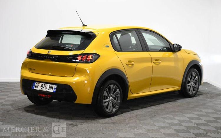 PEUGEOT e-208 ELECTRIC 135 50KWH ACTIVE PACK JAUNE GF-979-NM