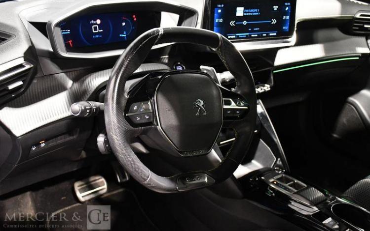 PEUGEOT 2008 GT BLUEHDI 130 S&S BLEU GG-843-AC