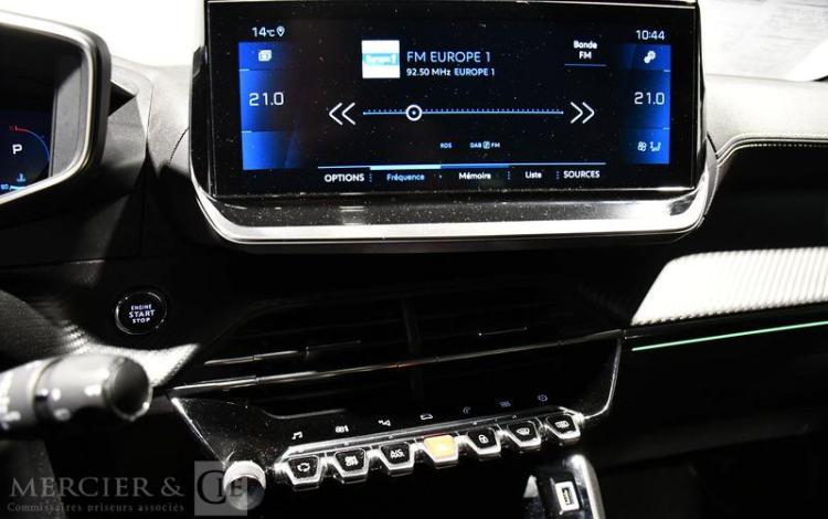 PEUGEOT 2008 GT BLUEHDI 130 S&S BLEU GG-843-AC