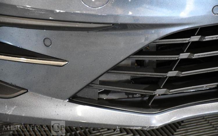 RENAULT MEGANE ESTATE BUSINESS BLUEDCI 115 EDC 21N GRIS GH-258-QN