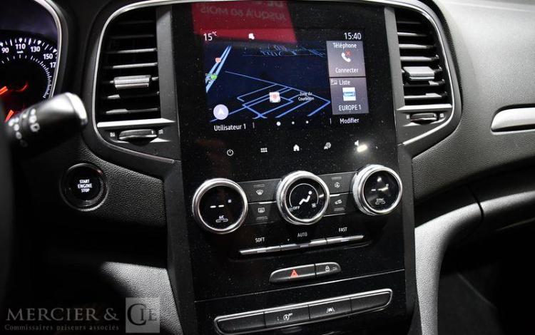 RENAULT MEGANE ESTATE BUSINESS BLUEDCI 115 EDC 21N GRIS GH-258-QN