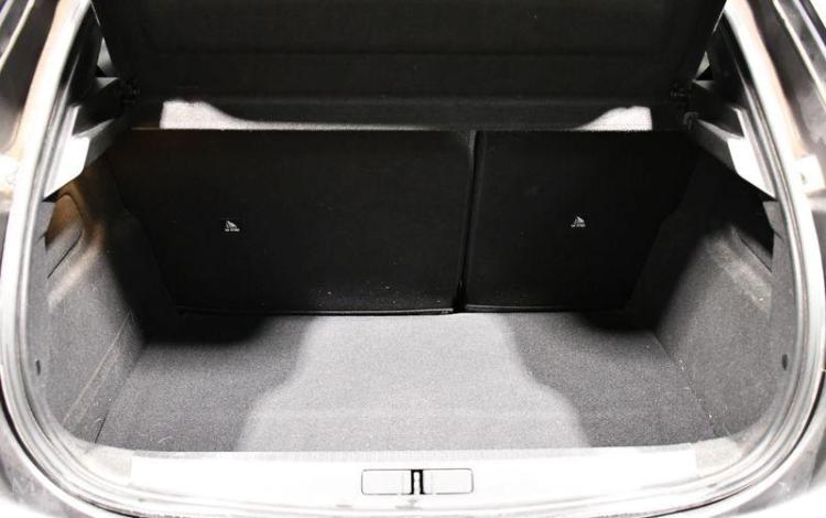 PEUGEOT 208 PURETECH 100CH STYLE S&S BVM6 5P GRIS GH-323-RJ