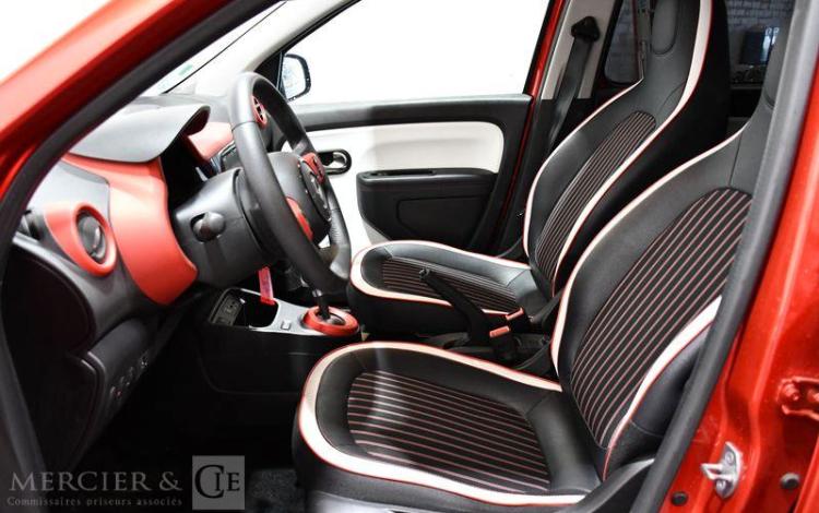 RENAULT TWINGO R80 ACHAT INTEGRAL INTENSE BVA ROUGE GH-328-AC