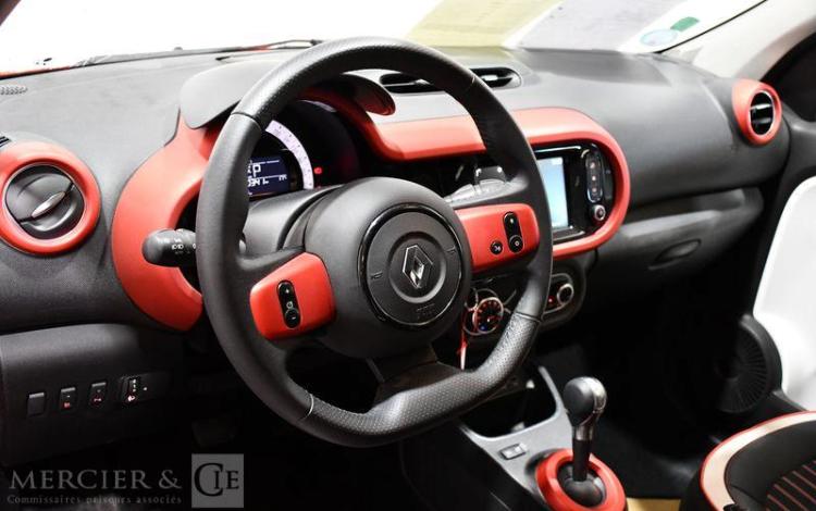 RENAULT TWINGO R80 ACHAT INTEGRAL INTENSE BVA ROUGE GH-328-AC
