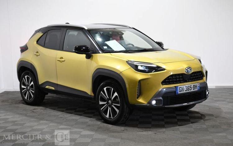 TOYOTA YARIS CROSS 1.5 114H 90 HYBRID 0.8KWH PREMIERE AWD-I 4X4 BVA JAUNE GH-365-BH