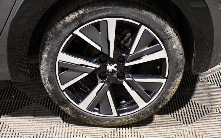 PEUGEOT 208 GT PURE TECH 130 S&S EAT8 GRIS GH-584-NZ