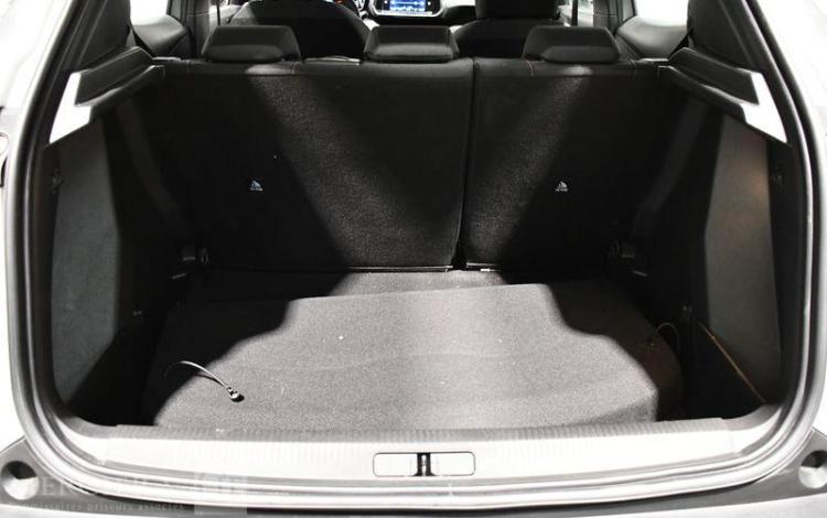 PEUGEOT 2008 1,5 BLUEHDI 110 S&S BLANC GH-639-ZM