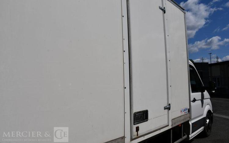 VOLKSWAGEN CRAFTER 2.0 TDI 120ch 35 CAISSE DEM 20m3 HAYON BLANC GH-798-ES