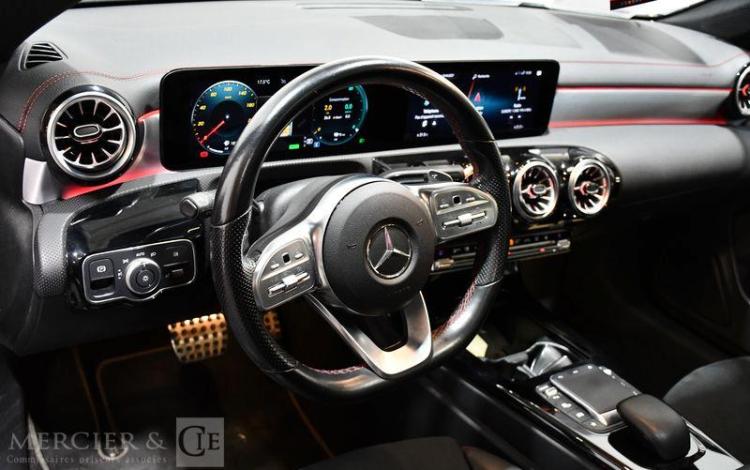 MERCEDES CLA COUPE 250 E AMG LINE NOIR GH-830-MA