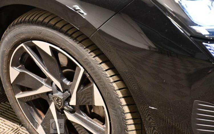 PEUGEOT 308 HYBRIDE ALLURE PACK NOIR GJ-244-QQ