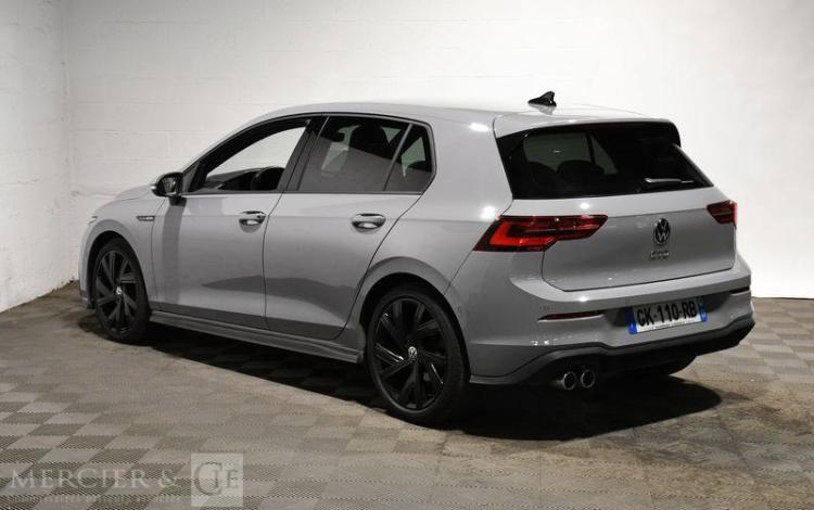 VOLKSWAGEN GOLF GRIS GK-110-RB