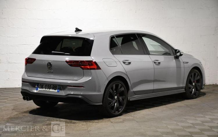 VOLKSWAGEN GOLF GRIS GK-110-RB