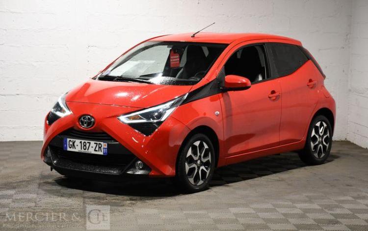 TOYOTA AYGO ROUGE GK-187-ZR