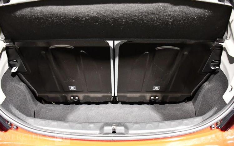 TOYOTA AYGO 1.0 VVT-I 72ch X-PLAY BVA ROUGE G?-187-ZR