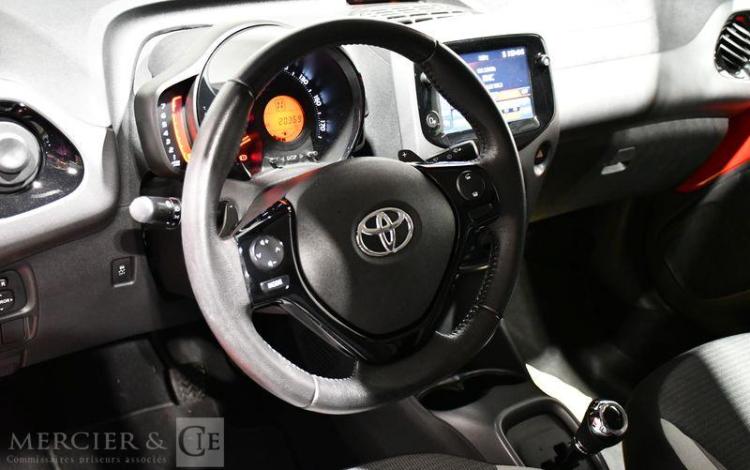 TOYOTA AYGO ROUGE GK-187-ZR