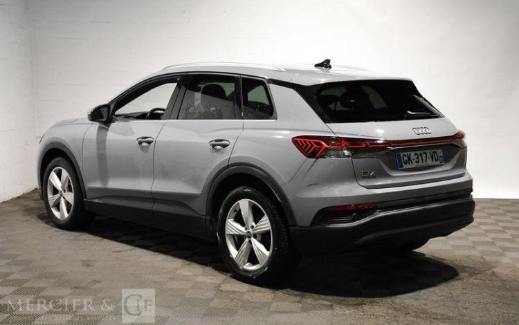 AUDI Q4 E-TRON GRIS GK-317-VD