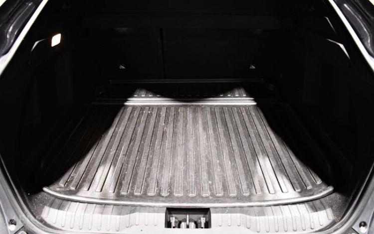 RENAULT ARKANA E-TECH ENGINEERED HYBRIDE 145 GRIS GK-678-QM